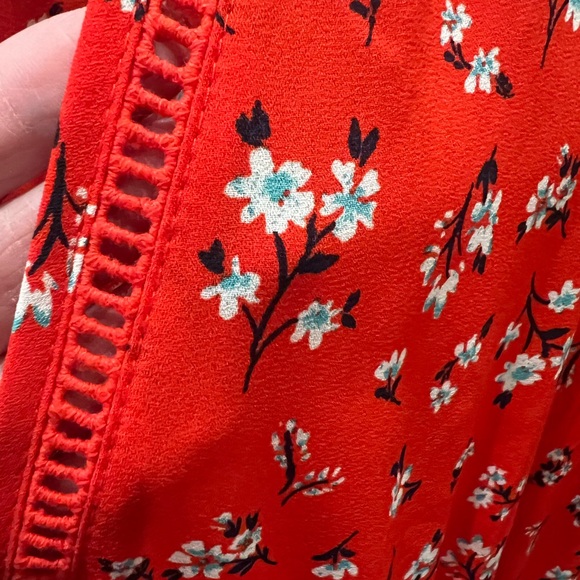 Women’s short sleeve blouse - Picture 3 of 5